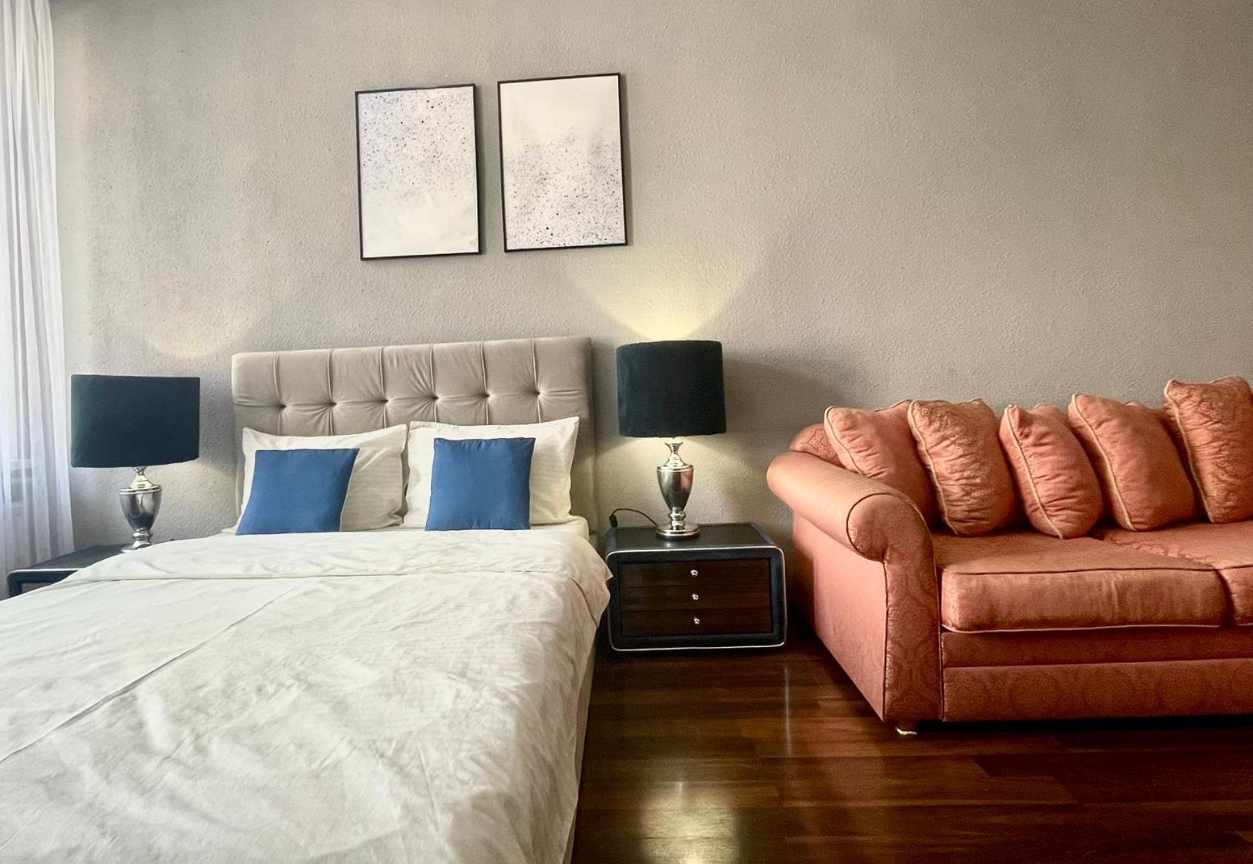 Куліша 41, Помешкання В Центрі Біля Тц Форум Apartamento Lviv Exterior foto